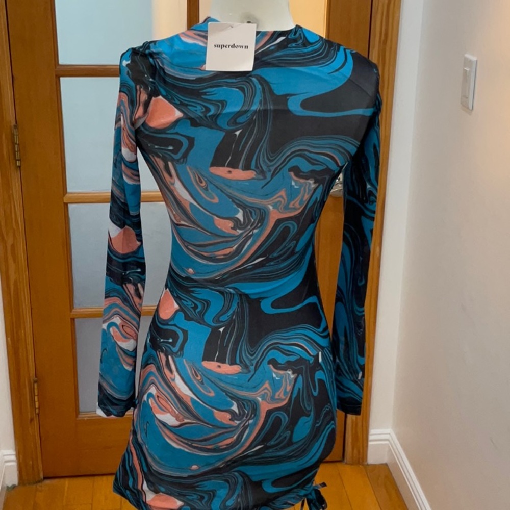 Superdown Katya Ruched Mini Dress Size: XS - Picture 7 of 11